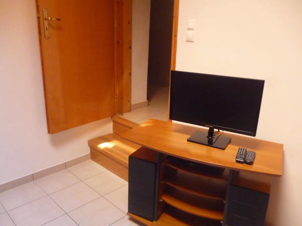 Вілла Odyssey House Chania  Екстер'єр фото